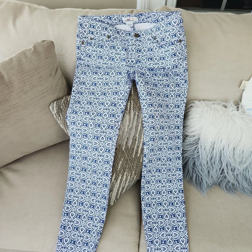 Vineyard Vines size 2 blue white printed stamped jeans